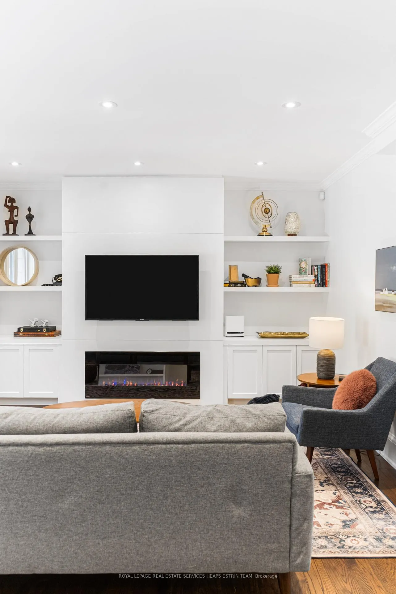 Photo 17 of 46 Donlea Drive, Toronto, Leaside — HOMEH