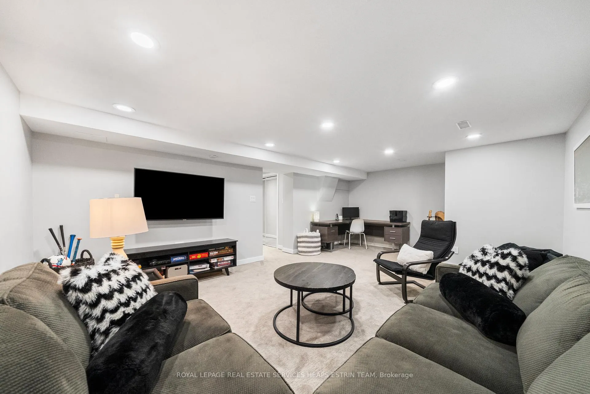 Photo 34 of 46 Donlea Drive, Toronto, Leaside — HOMEH