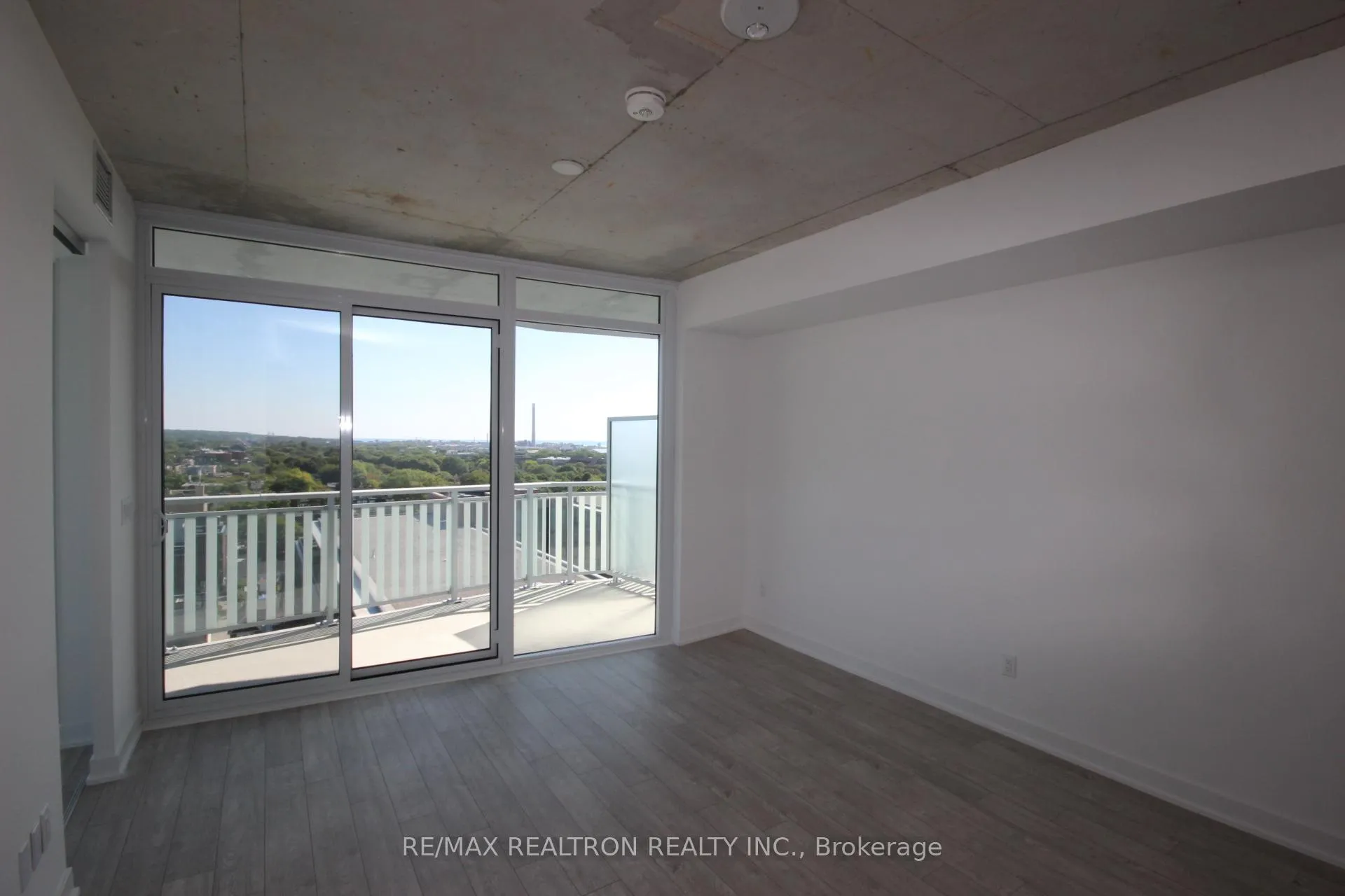 Photo 4 of Unit 1208, 45 Baseball Place, Toronto, South Riverdale — HOMEH