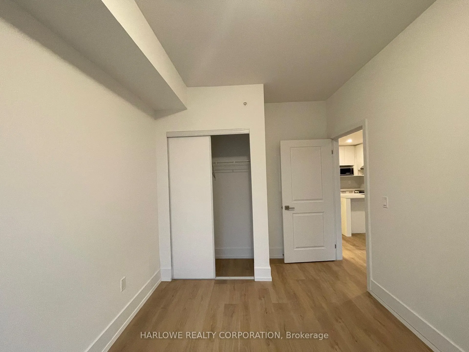 Photo 6 of Unit 805, 206 King Street W, Hamilton, Central — HOMEH