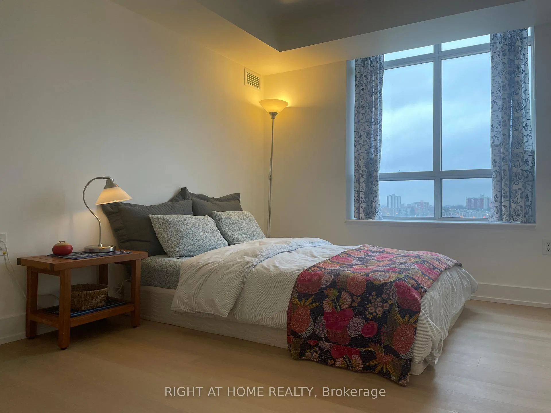 Photo 10 of Unit 710, 650 Lawrence Avenue W, Toronto, Englemount-Lawrence — HOMEH
