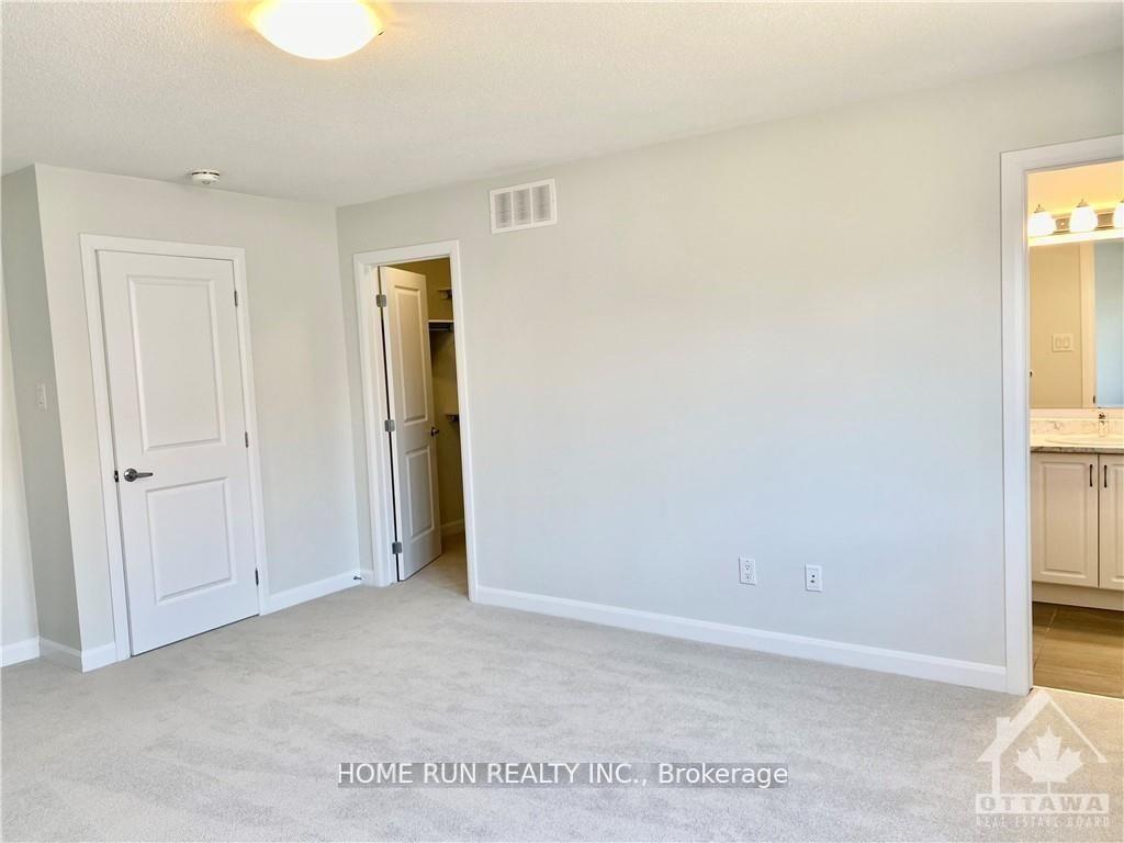 Photo 12 of 138 Maynooth Court, Ottawa, Barrhaven - Half Moon Bay — HOMEH