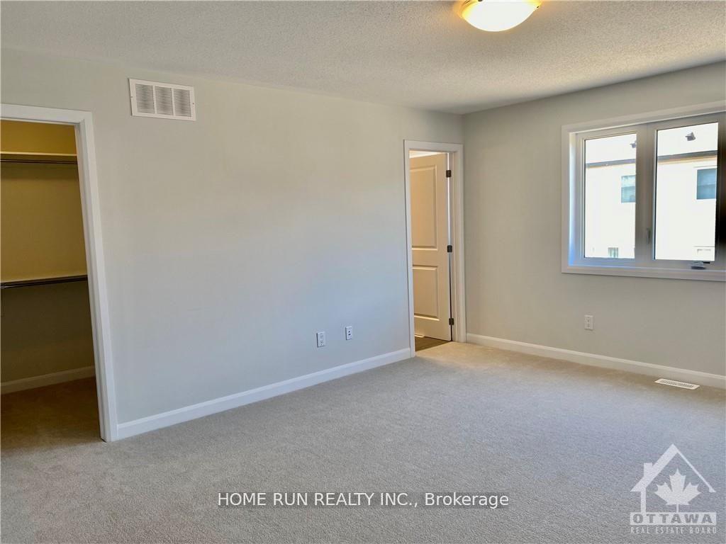Photo 14 of 138 Maynooth Court, Ottawa, Barrhaven - Half Moon Bay — HOMEH