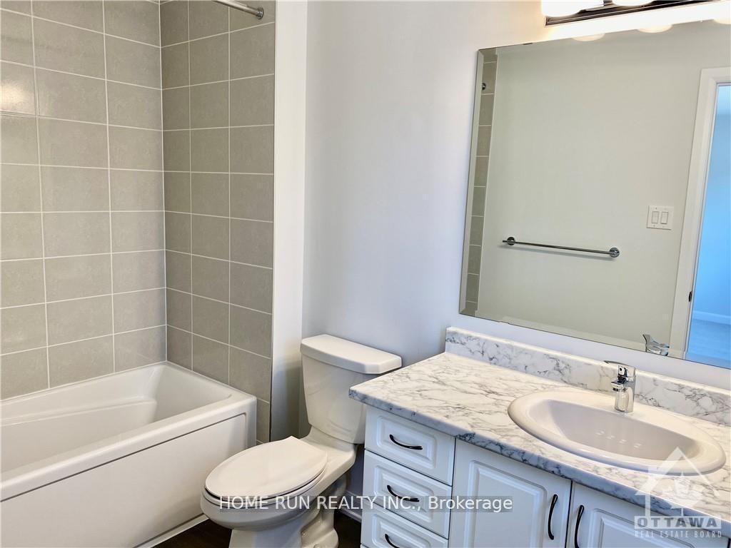 Photo 19 of 138 Maynooth Court, Ottawa, Barrhaven - Half Moon Bay — HOMEH