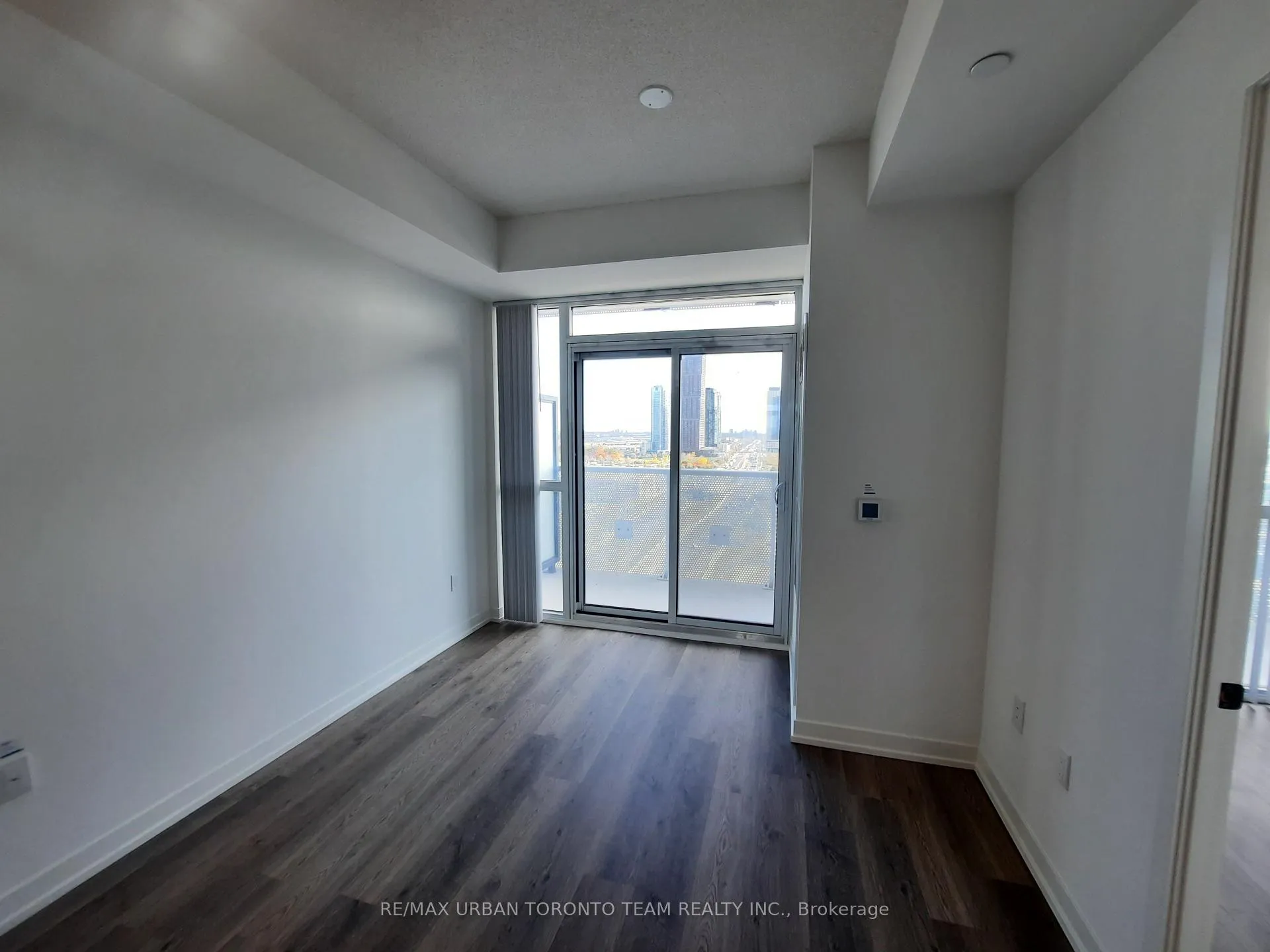 Photo 6 of Unit 1707, 8 Interchange Way, Vaughan, Vaughan Corporate Centre — HOMEH