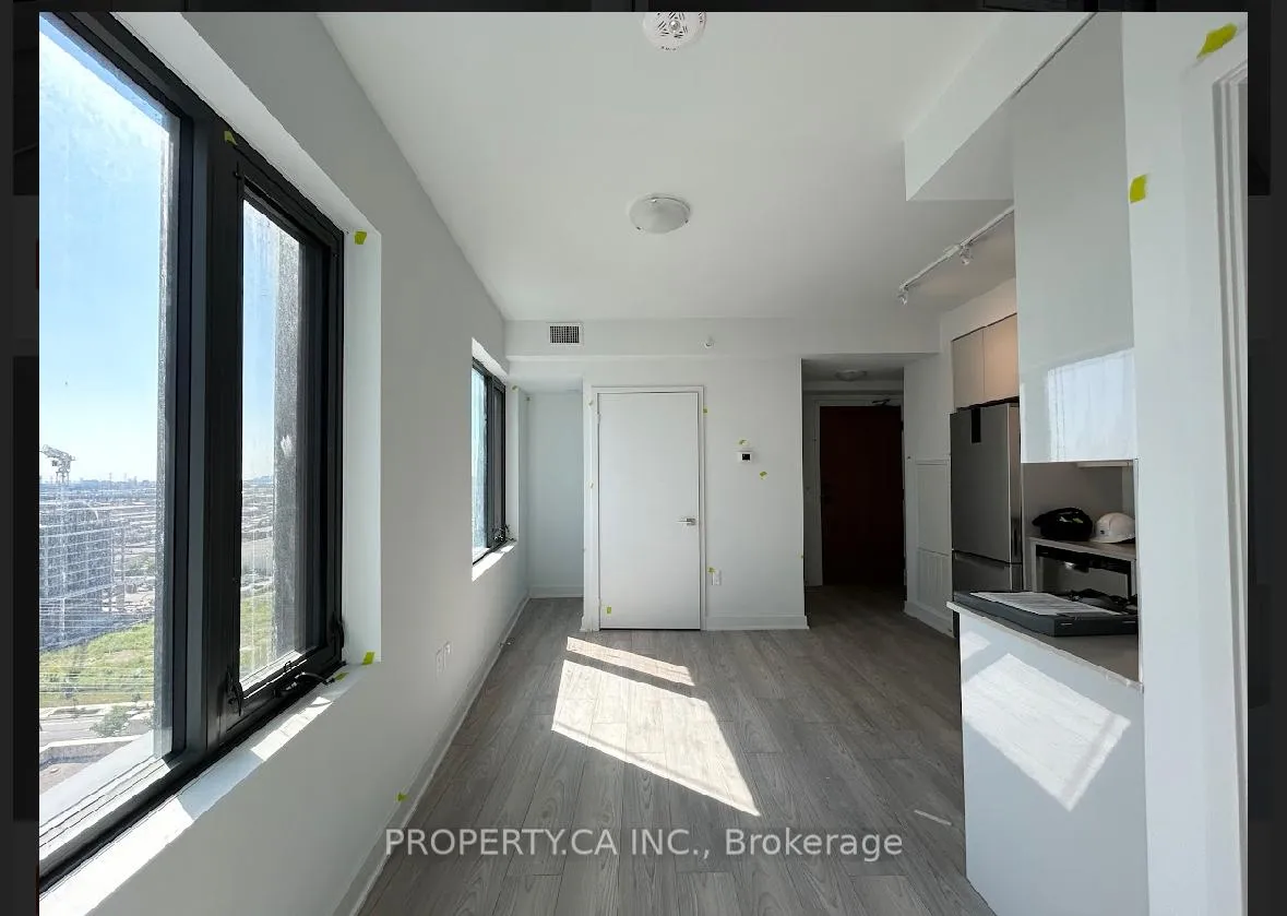 Photo 3 of Unit 1506, 2920 Highway 7, Vaughan, Concord — HOMEH
