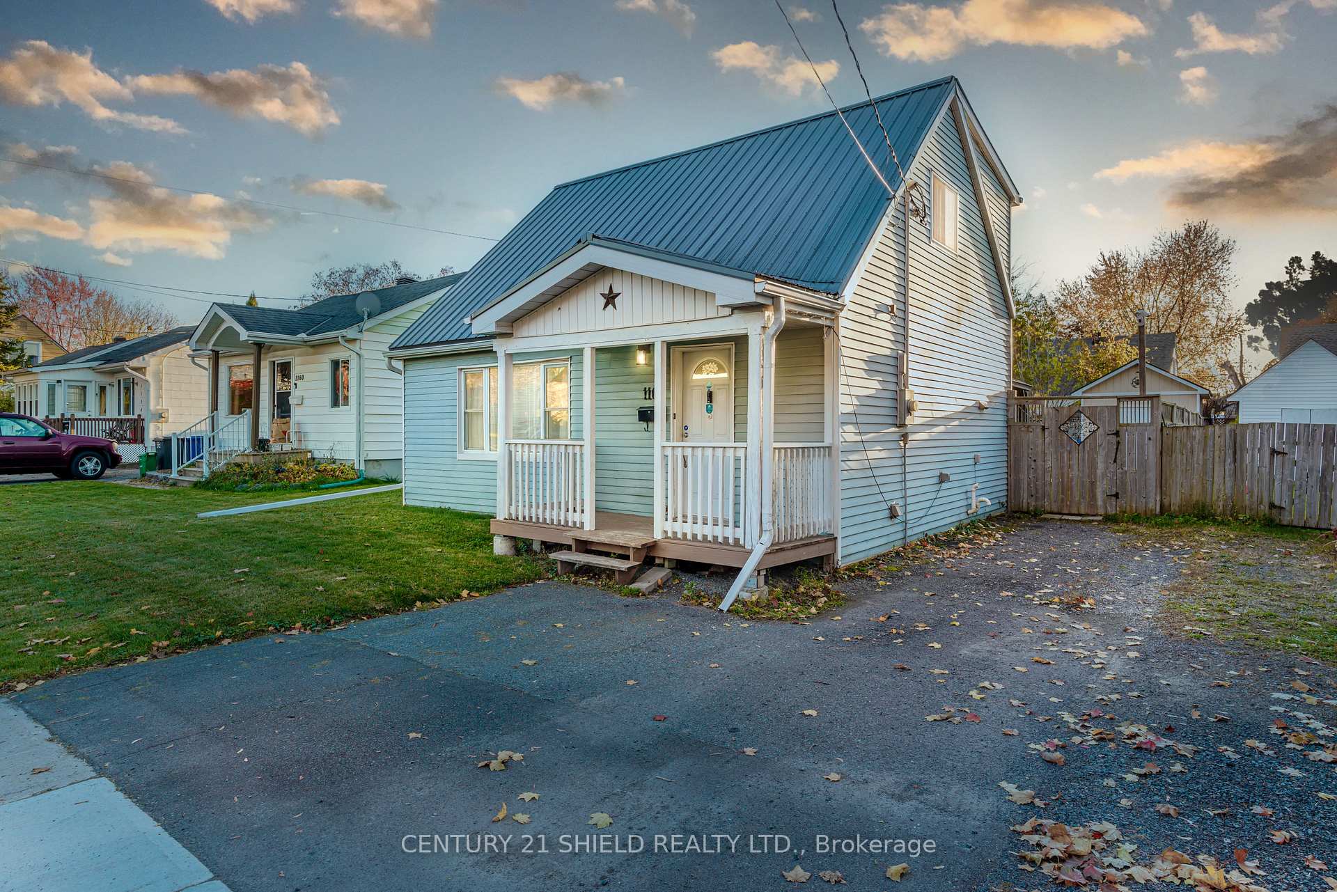 Photo 3 of 1166 Dunkirk Street, Cornwall — HOMEH