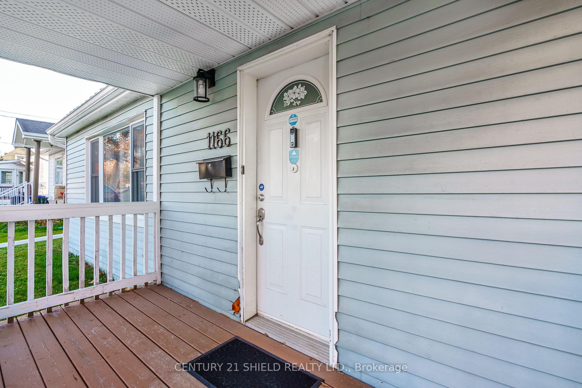 Photo 4 of 1166 Dunkirk Street, Cornwall — HOMEH