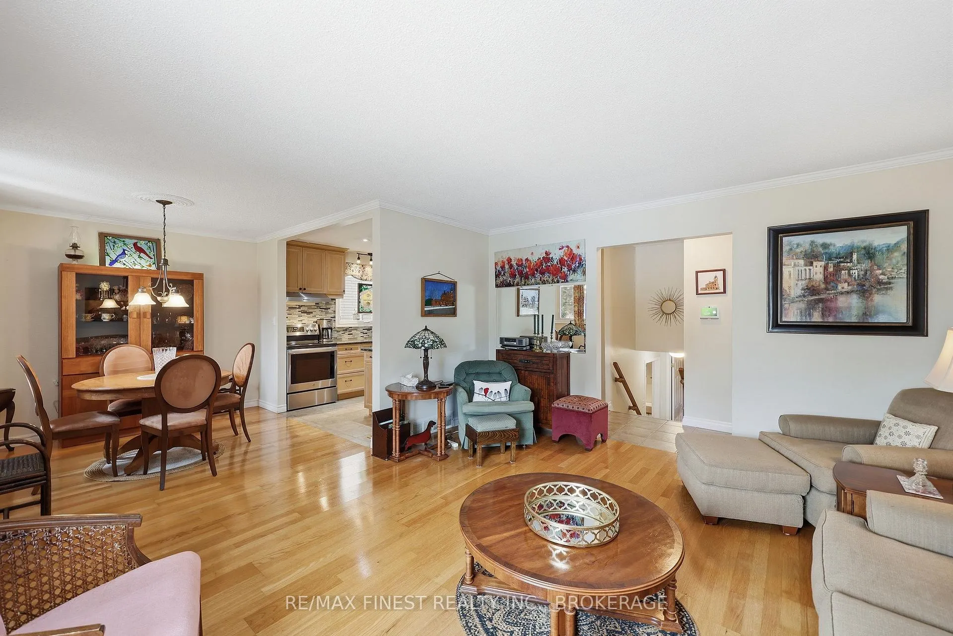 Photo 6 of 87 Old Oak Road, Kingston, Central City West — HOMEH