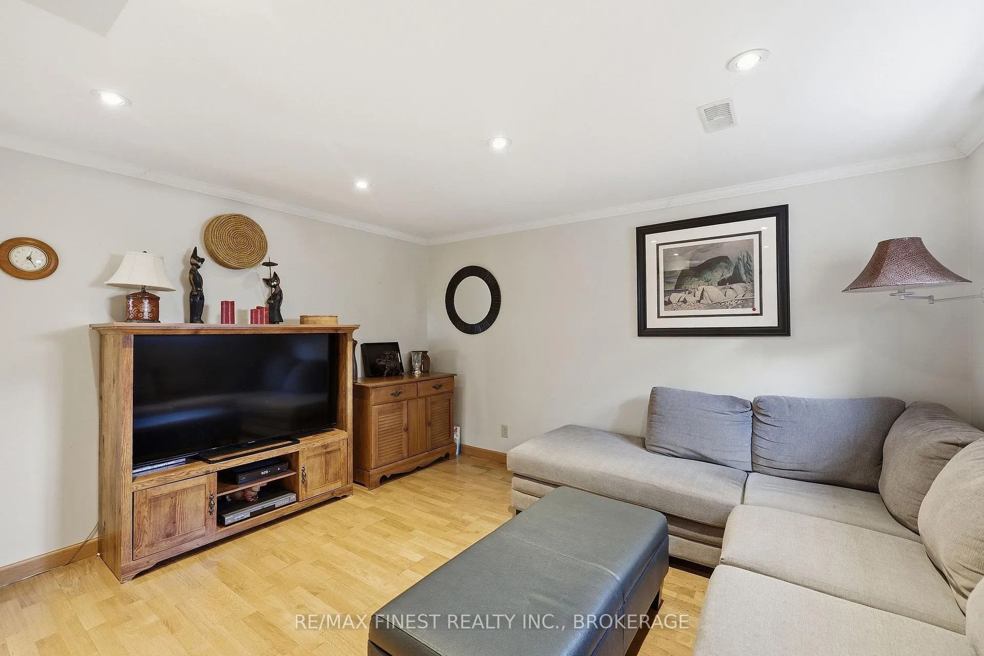 Photo 26 of 87 Old Oak Road, Kingston, Central City West — HOMEH