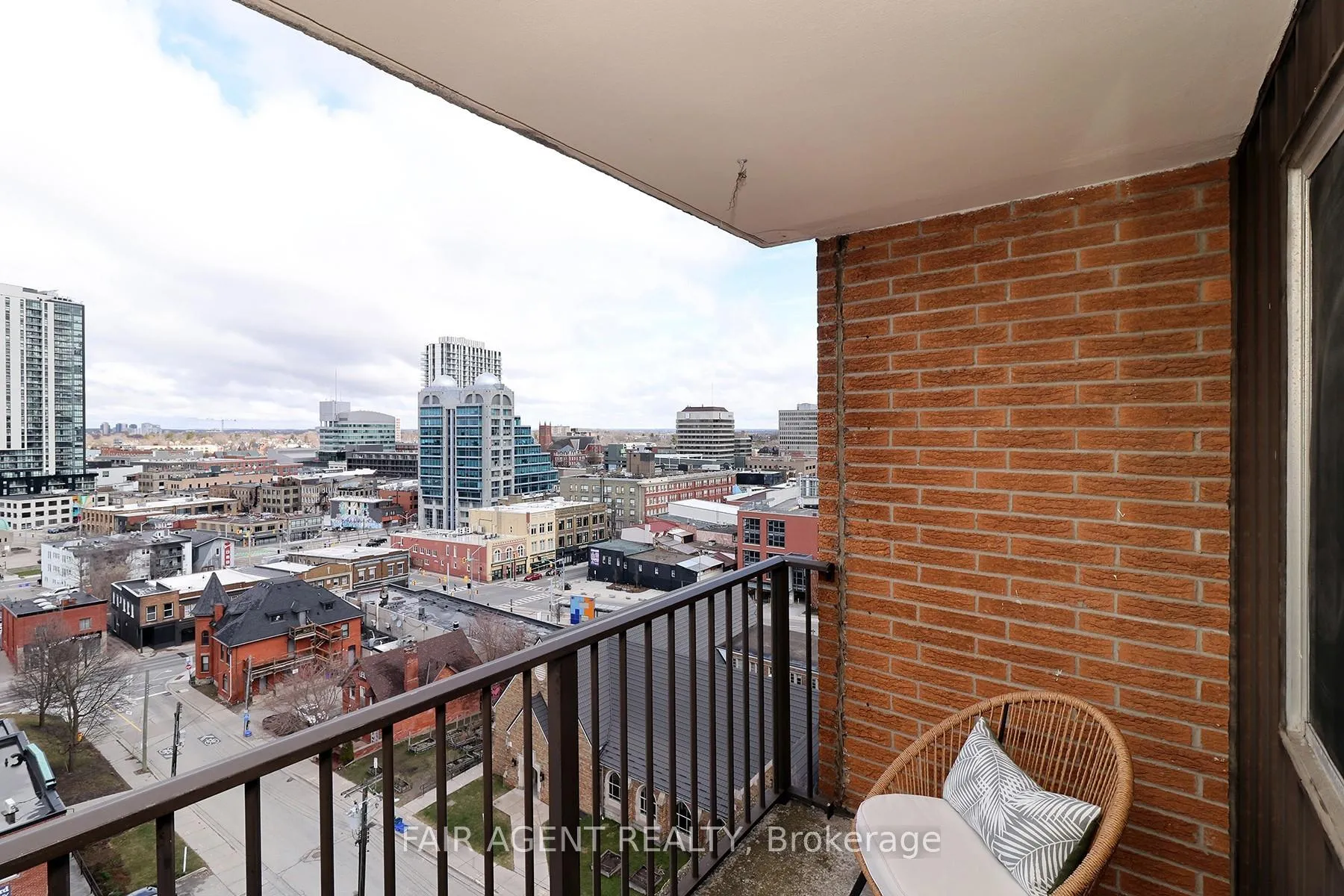 Photo 16 of Unit 1005, 64 Benton Street E, Kitchener, Cedar Hill — HOMEH
