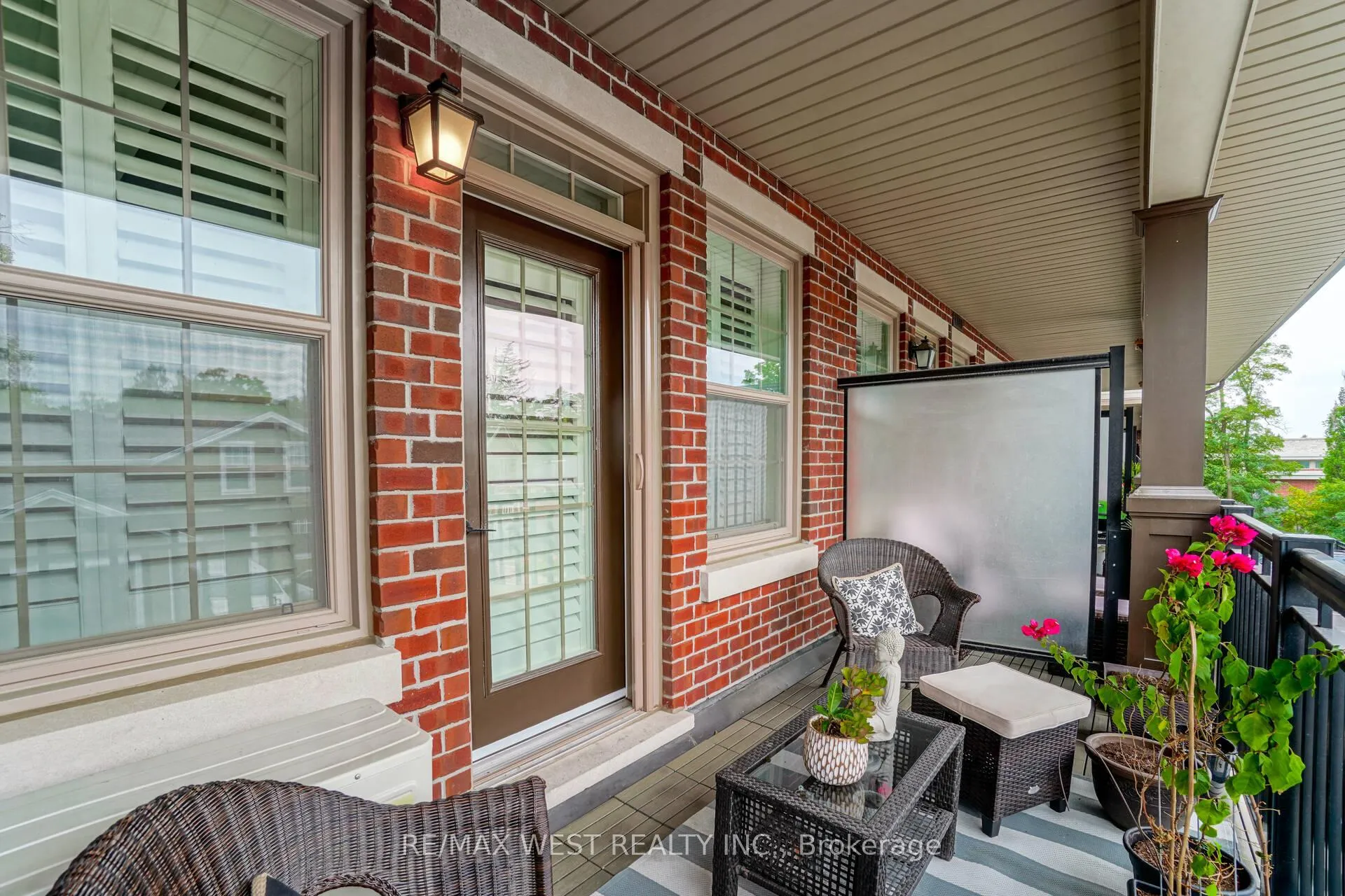 Photo 22 of Unit 213, 10425 Islington Avenue, Vaughan, Kleinburg — HOMEH