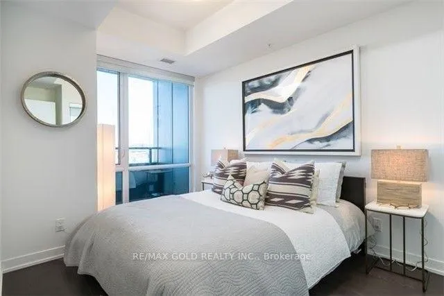 Photo 9 of Unit N514, 120 Bayview Avenue, Toronto, Waterfront Communities — HOMEH