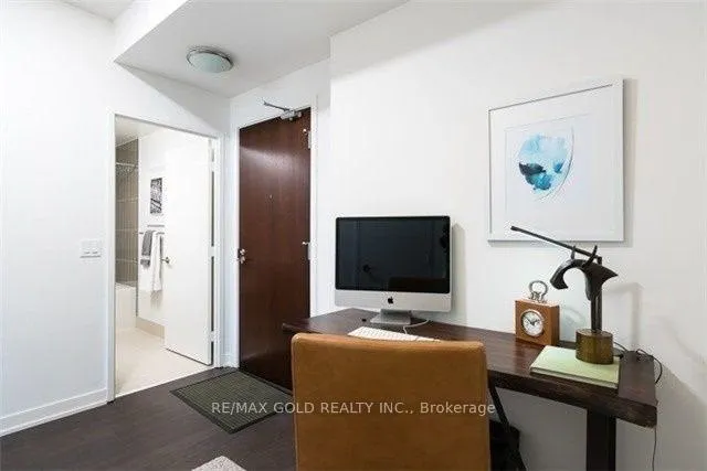 Photo 13 of Unit N514, 120 Bayview Avenue, Toronto, Waterfront Communities — HOMEH