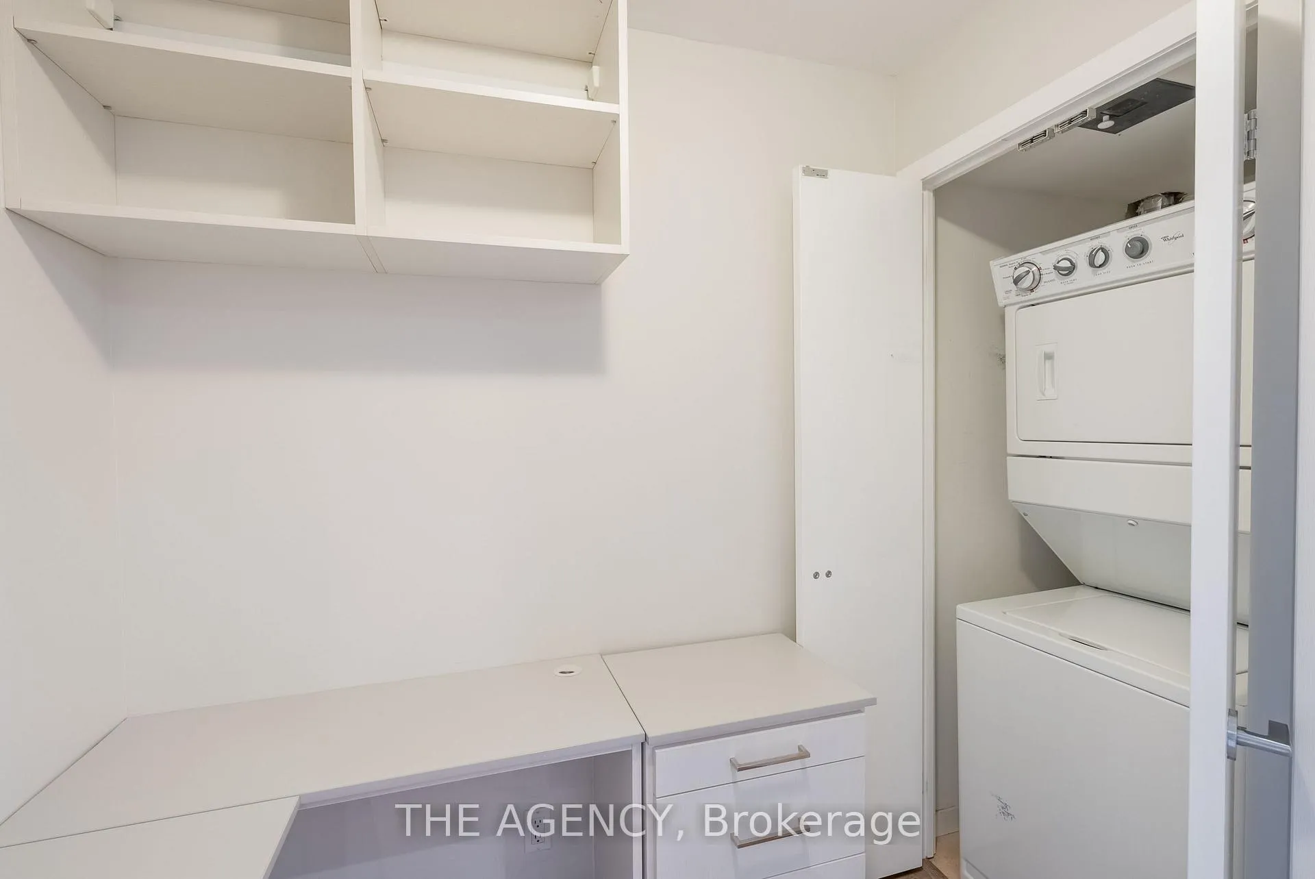 Photo 5 of Unit 902, 76 Shuter Street, Toronto, Church-Yonge Corridor — HOMEH