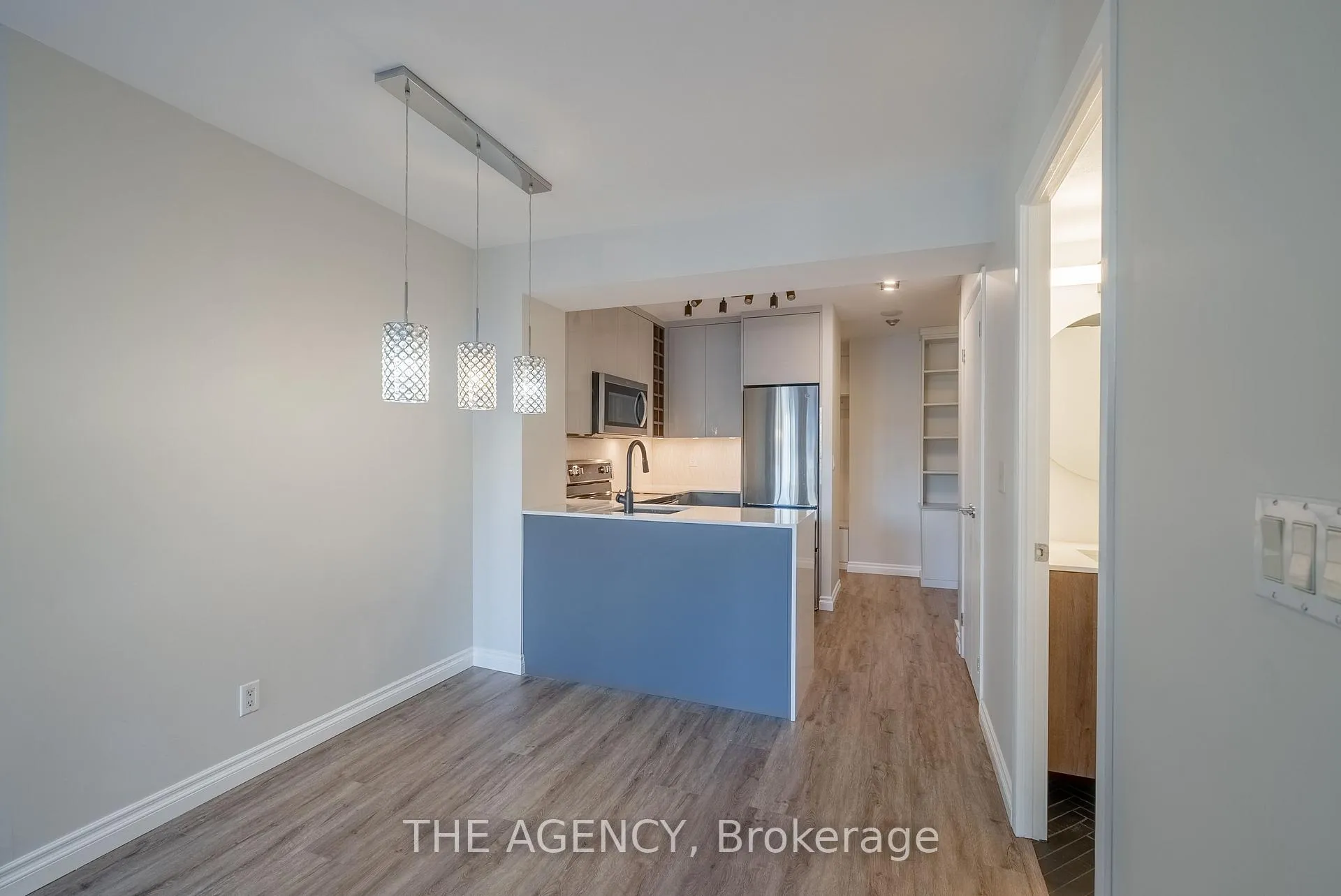 Photo 13 of Unit 902, 76 Shuter Street, Toronto, Church-Yonge Corridor — HOMEH