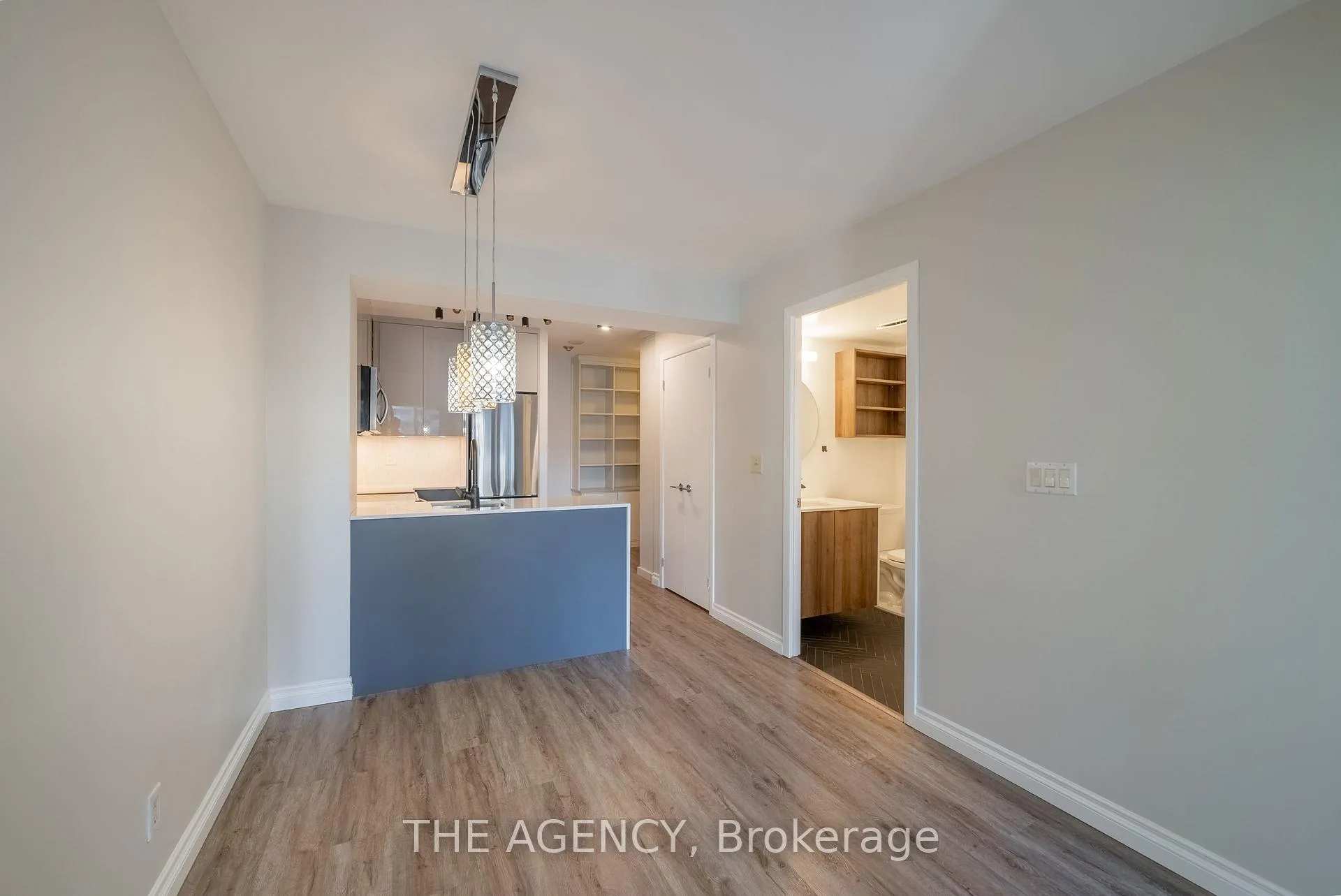 Photo 14 of Unit 902, 76 Shuter Street, Toronto, Church-Yonge Corridor — HOMEH