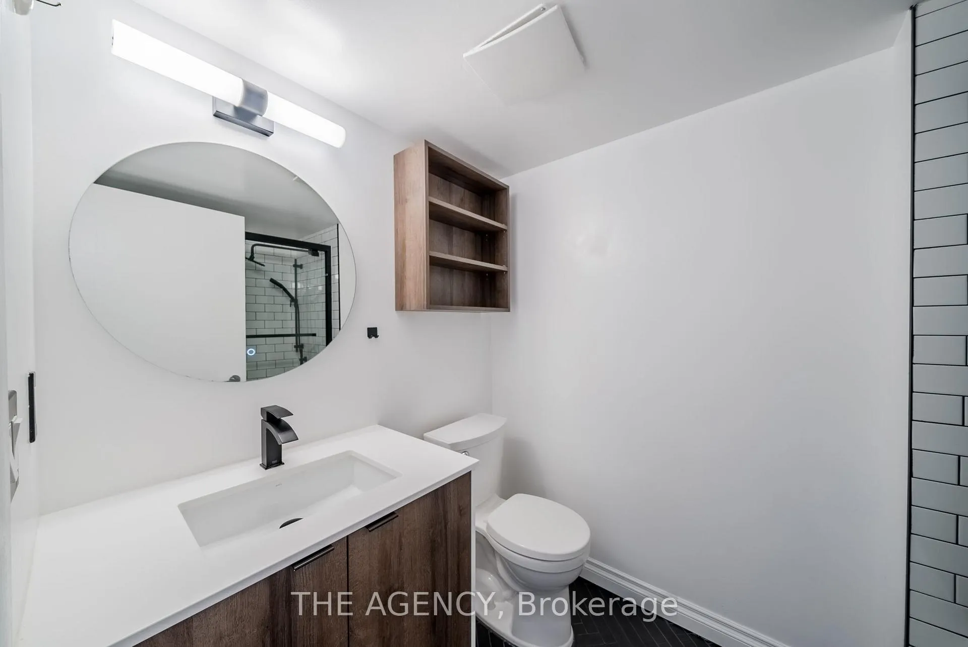 Photo 19 of Unit 902, 76 Shuter Street, Toronto, Church-Yonge Corridor — HOMEH