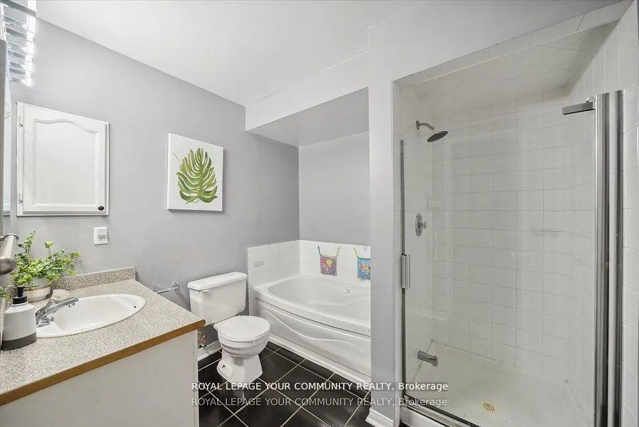 Photo 29 of Unit 36, 735 New Westminster Drive, Vaughan, Crestwood-Springfarm-Yorkhill — HOMEH