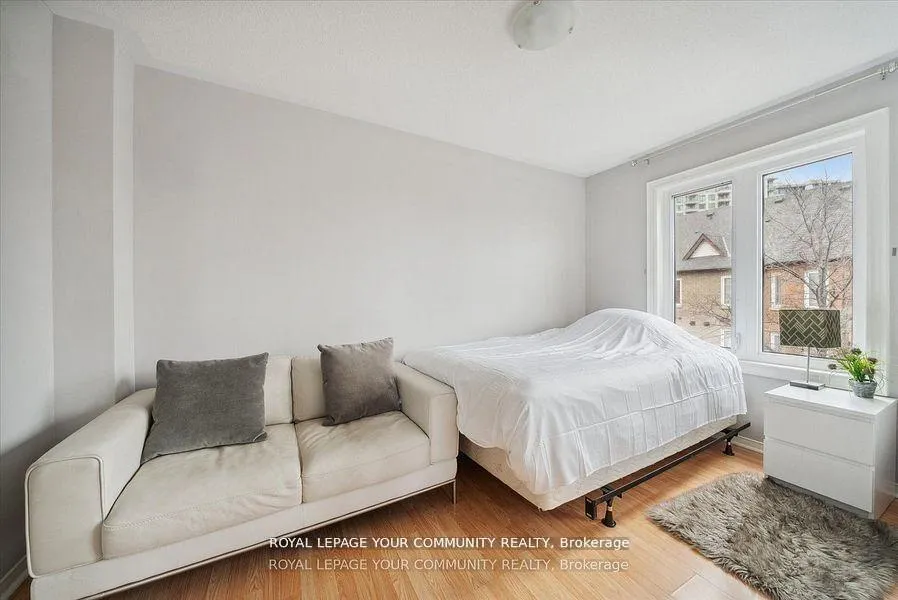 Photo 32 of Unit 36, 735 New Westminster Drive, Vaughan, Crestwood-Springfarm-Yorkhill — HOMEH