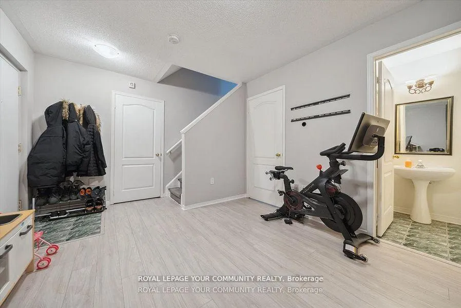 Photo 37 of Unit 36, 735 New Westminster Drive, Vaughan, Crestwood-Springfarm-Yorkhill — HOMEH