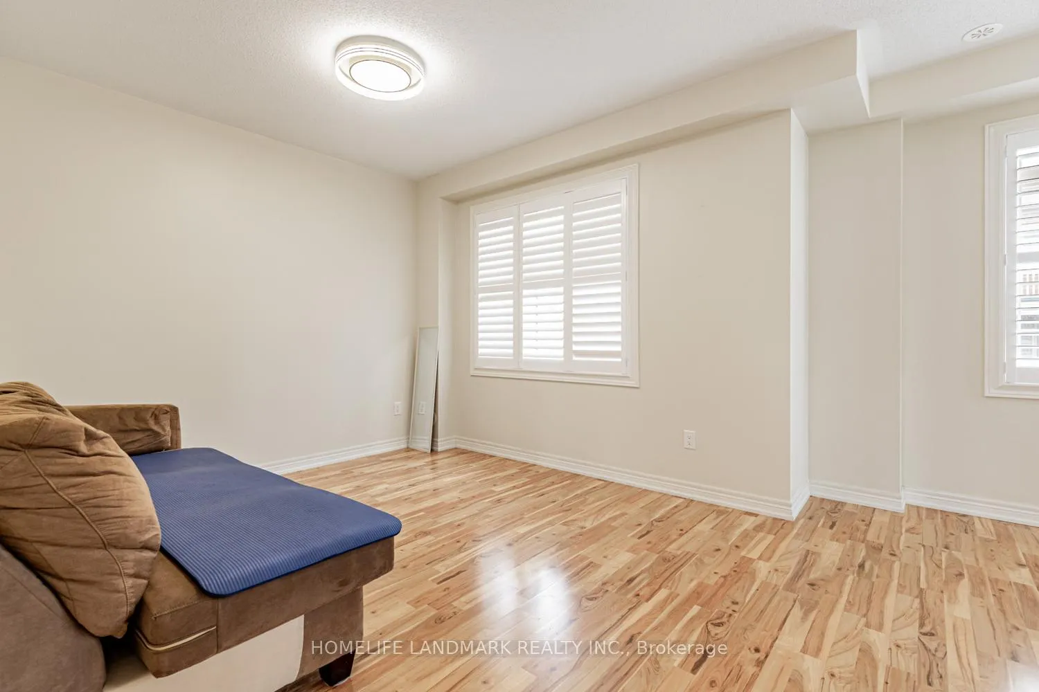 Photo 19 of Unit Upper, 29 Spvi Grove Way, Markham, Rural Markham — HOMEH