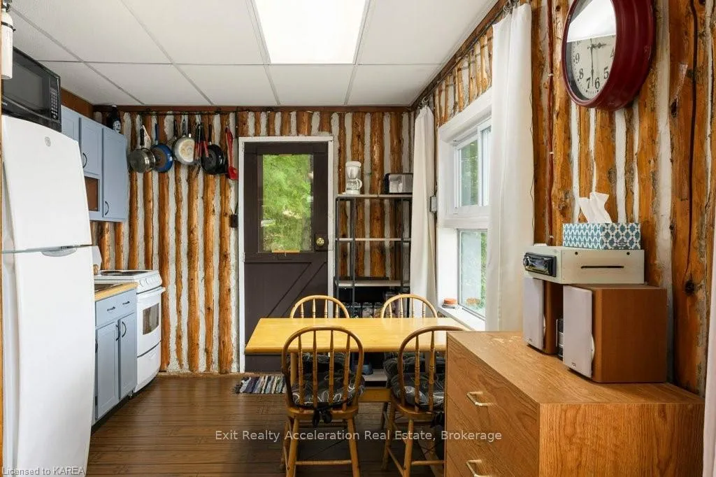 Photo 8 of 1020 Coutlee Point Lane, Frontenac, Frontenac Centre — HOMEH