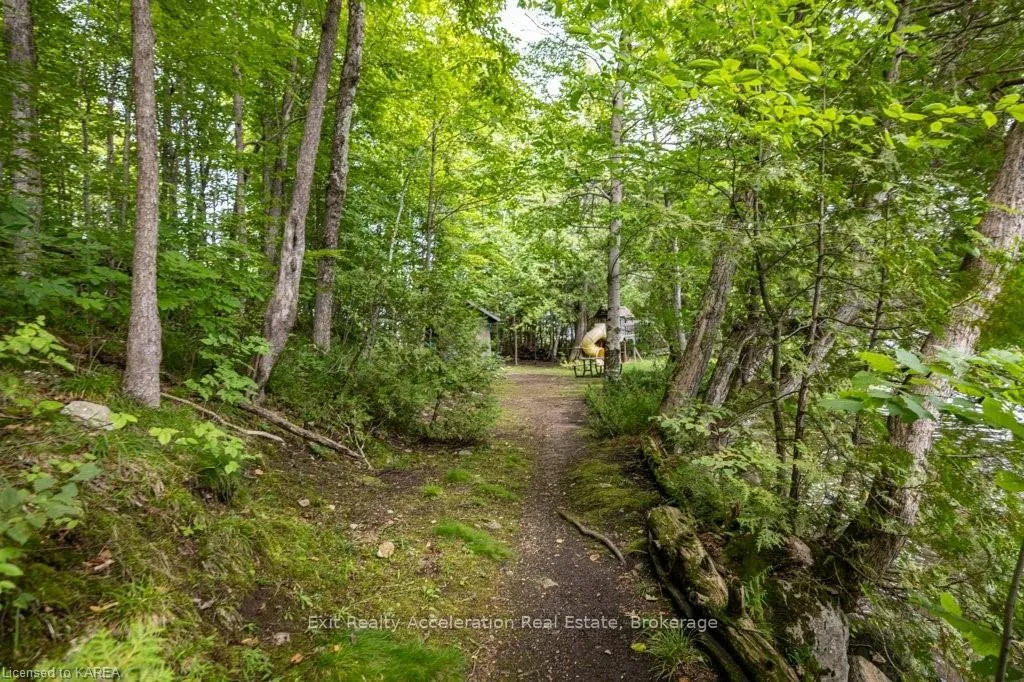 Photo 21 of 1020 Coutlee Point Lane, Frontenac, Frontenac Centre — HOMEH
