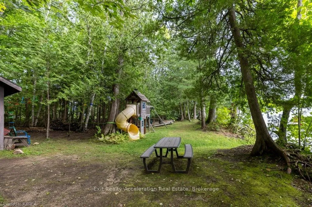 Photo 23 of 1020 Coutlee Point Lane, Frontenac, Frontenac Centre — HOMEH