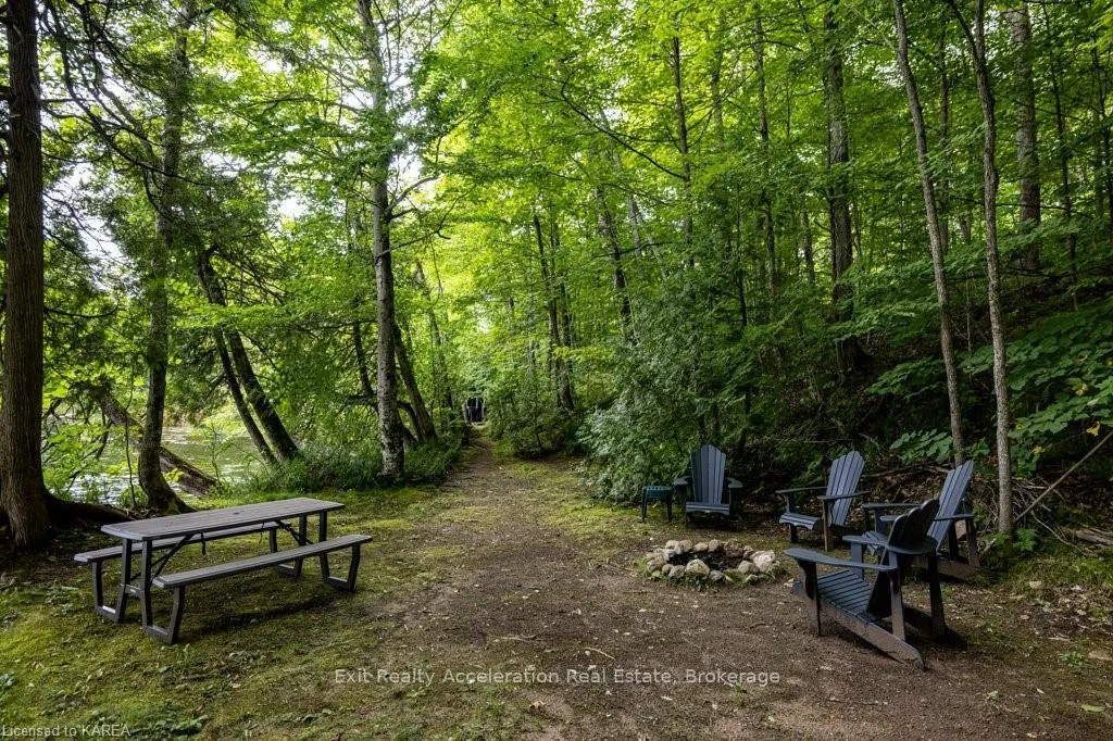 Photo 24 of 1020 Coutlee Point Lane, Frontenac, Frontenac Centre — HOMEH