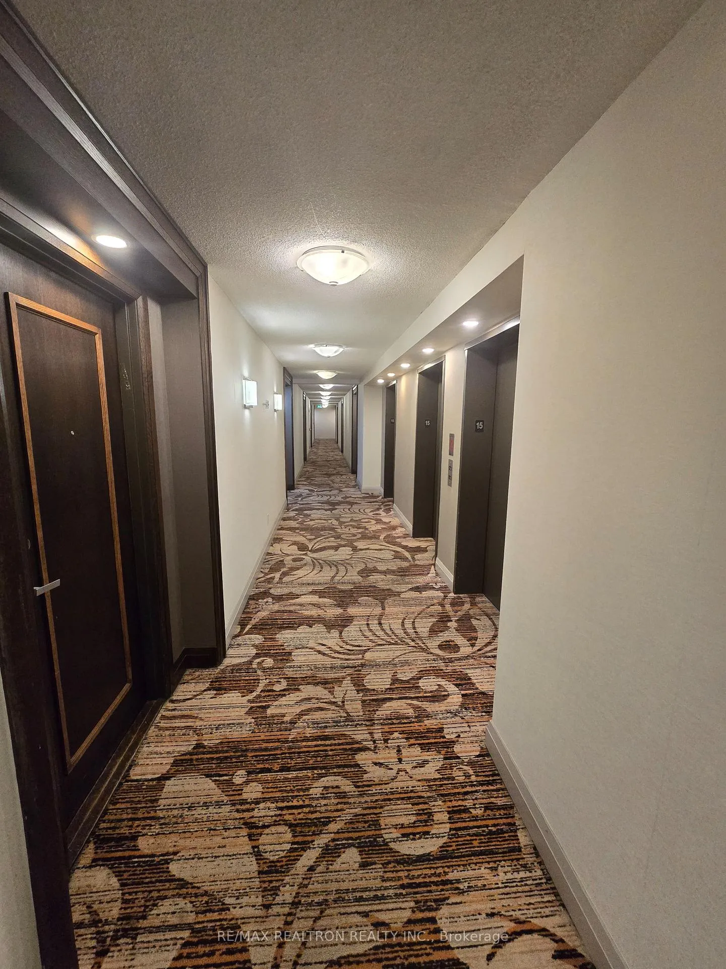 Photo 3 of Unit 1517, 15 North Park Road, Vaughan, Beverley Glen — HOMEH