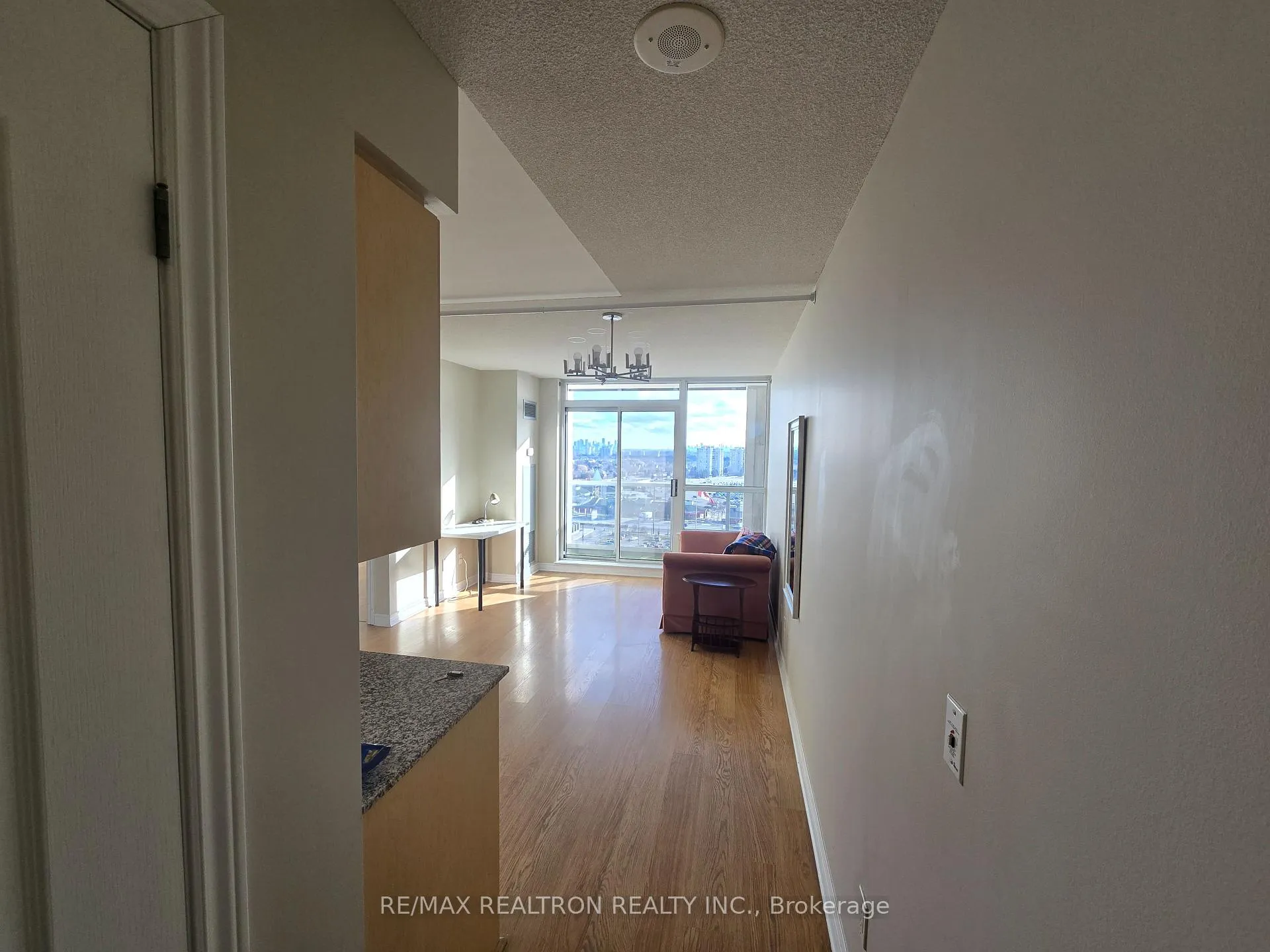 Photo 4 of Unit 1517, 15 North Park Road, Vaughan, Beverley Glen — HOMEH