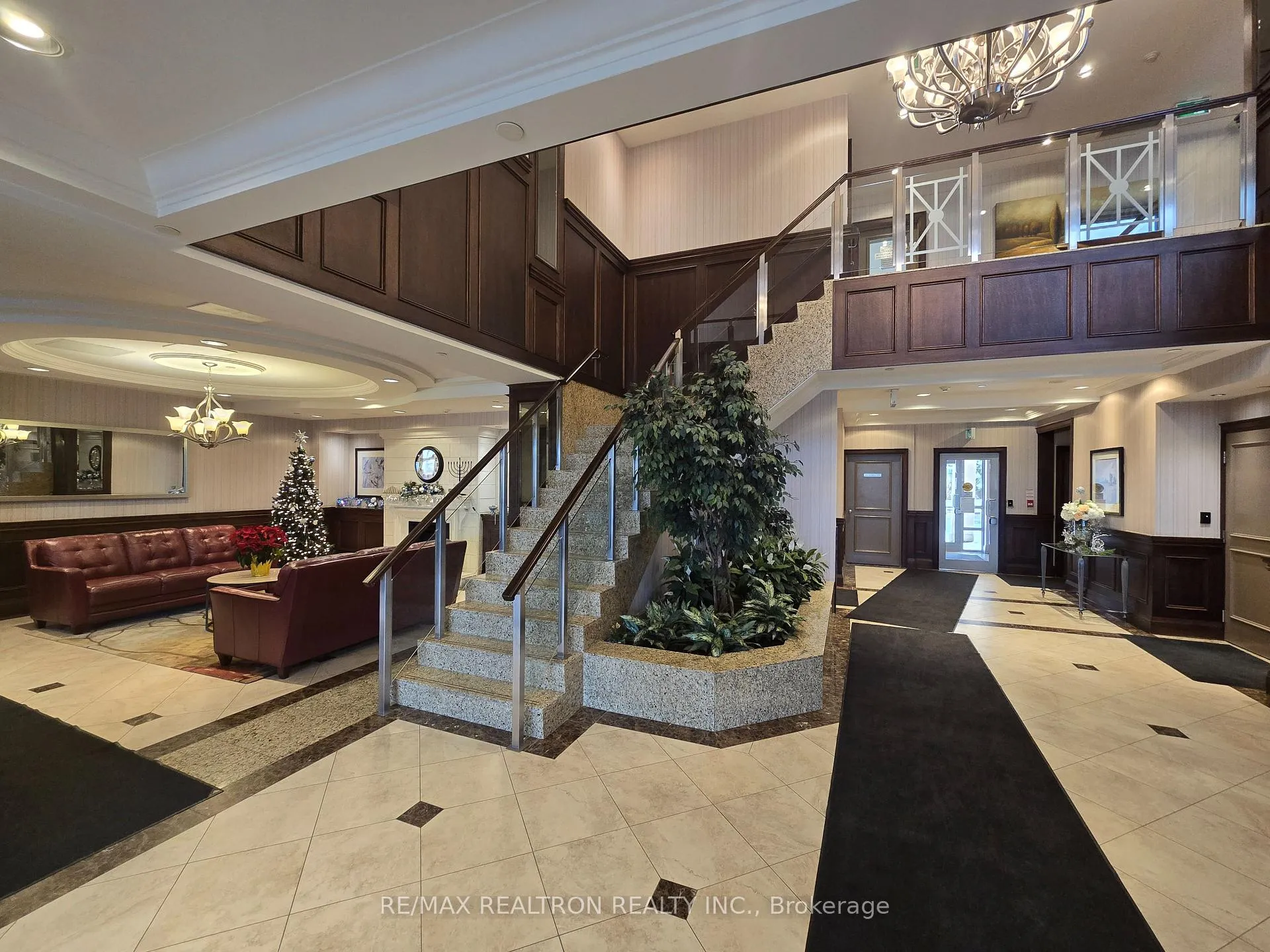 Photo 22 of Unit 1517, 15 North Park Road, Vaughan, Beverley Glen — HOMEH