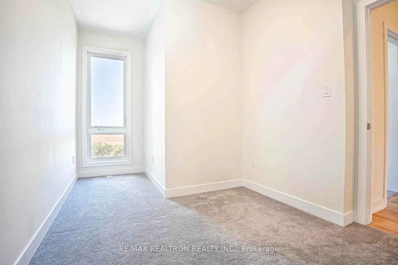 Photo 22 of 45 Mikayla Lane, Markham, Cornell — HOMEH
