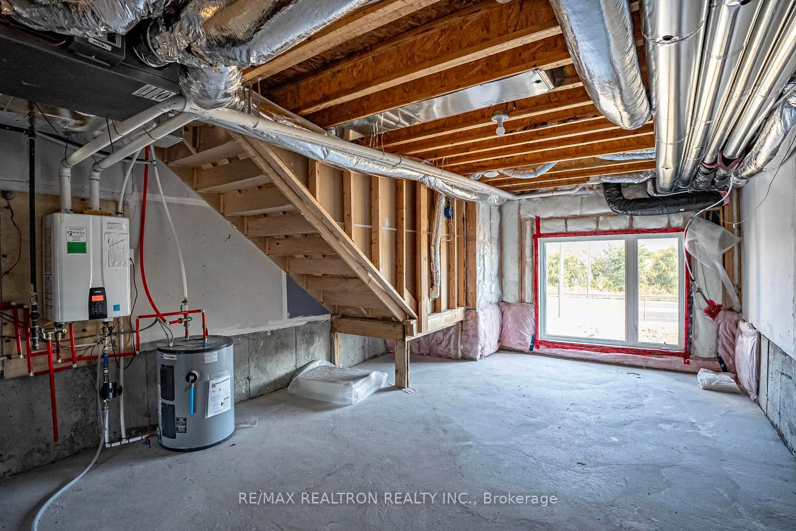 Photo 23 of 45 Mikayla Lane, Markham, Cornell — HOMEH