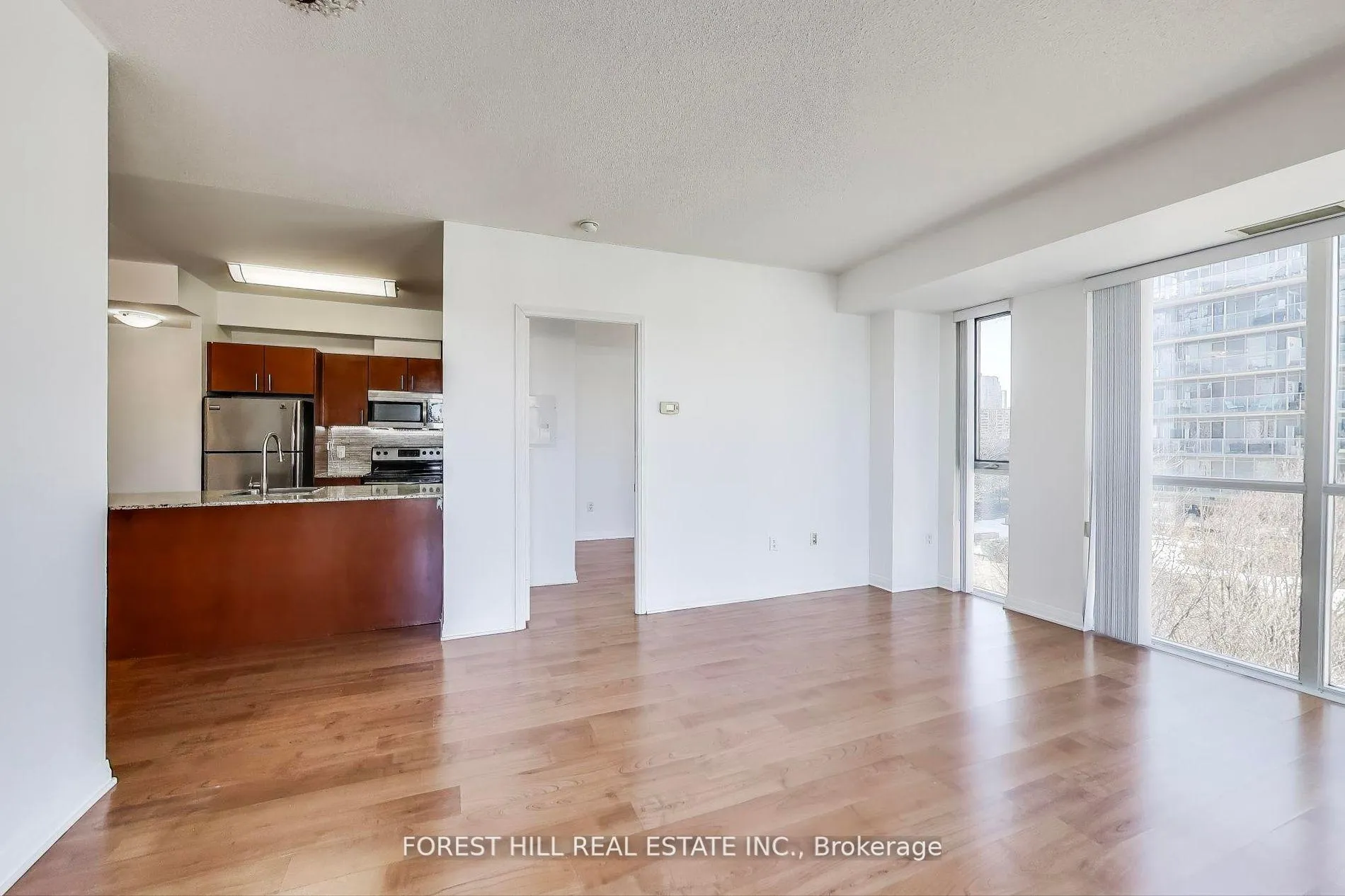 Photo 4 of Unit 513, 25 Cole Street, Toronto, Regent Park — HOMEH