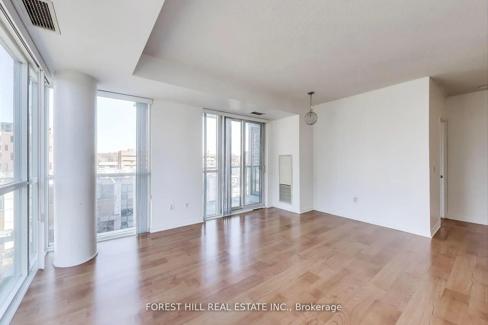Photo 6 of Unit 513, 25 Cole Street, Toronto, Regent Park — HOMEH