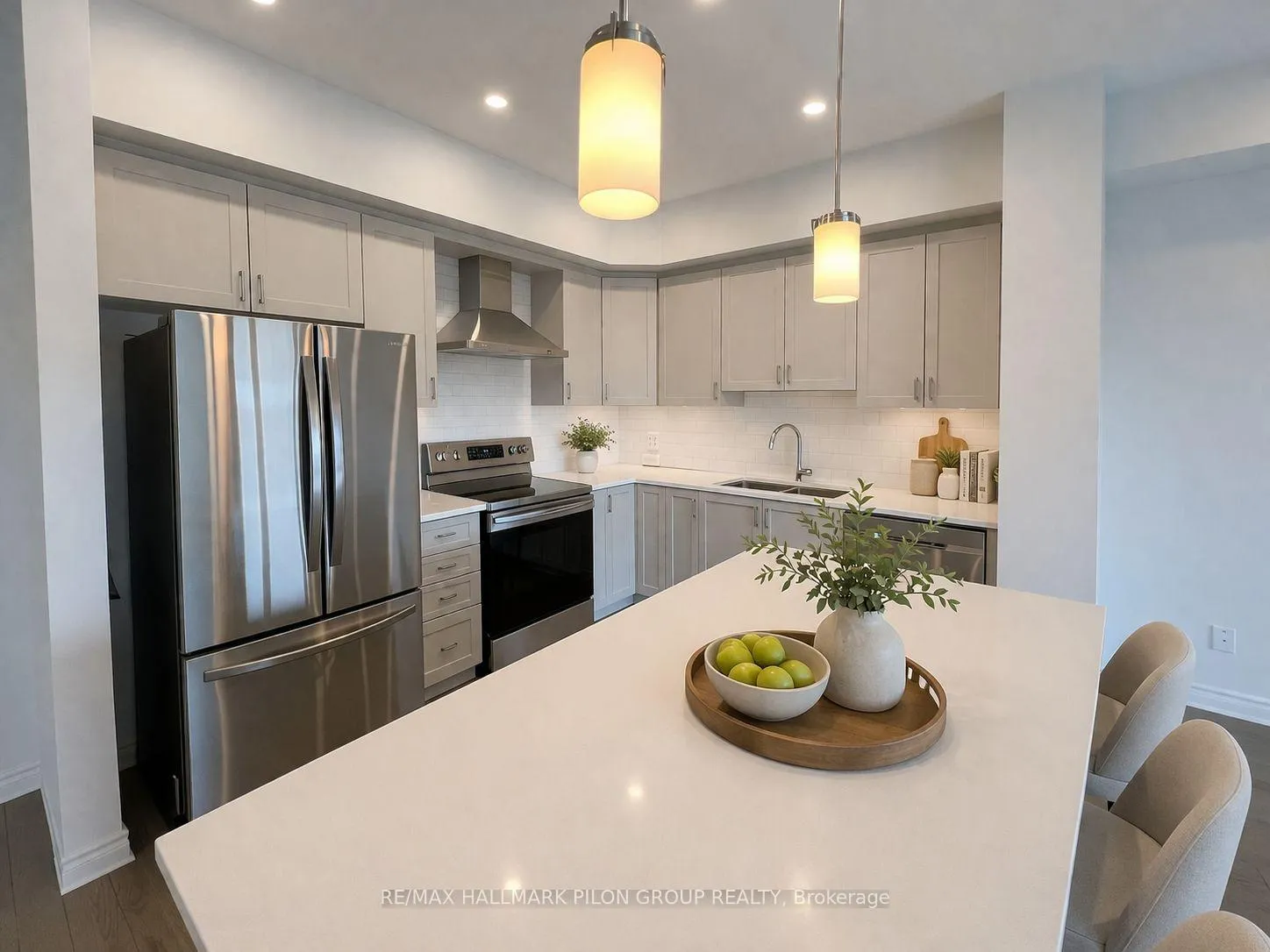 Photo 2 of 855 Couloir Road, Ottawa, Mer Bleue/Bradley Estates/Anderson Park — HOMEH