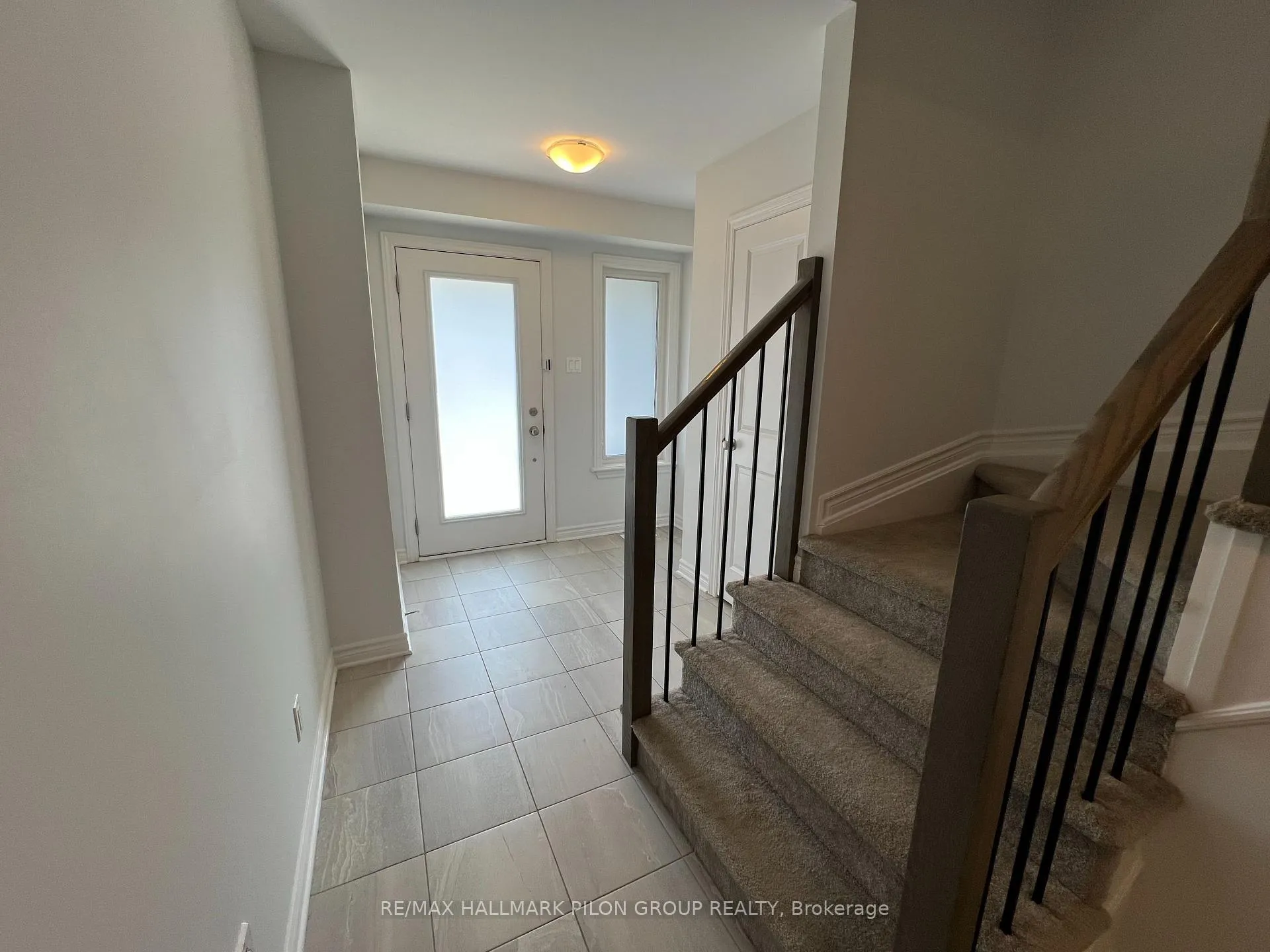 Photo 13 of 855 Couloir Road, Ottawa, Mer Bleue/Bradley Estates/Anderson Park — HOMEH
