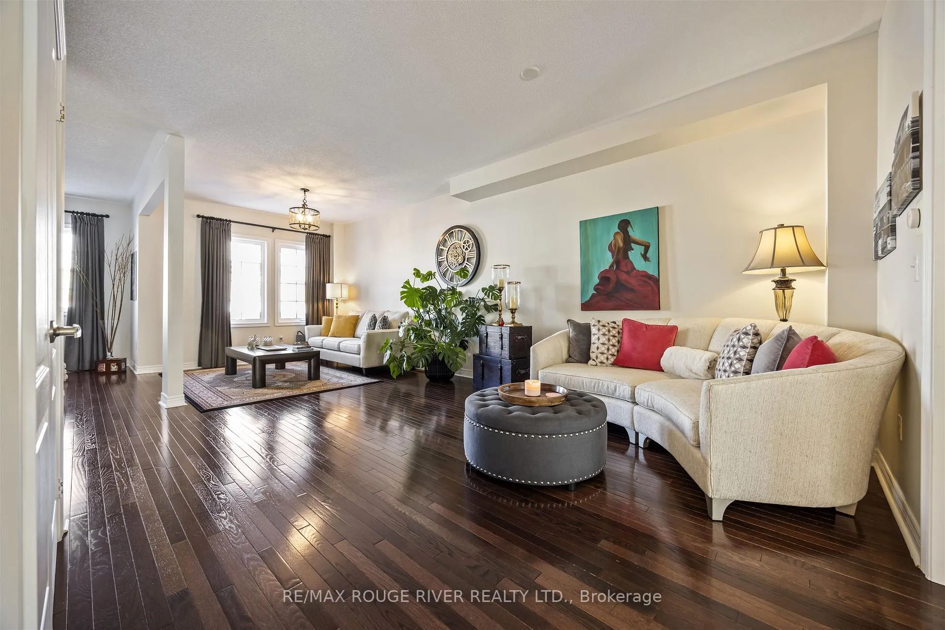 Photo 5 of 1721 Carousel Drive, Pickering, Duffin Heights — HOMEH