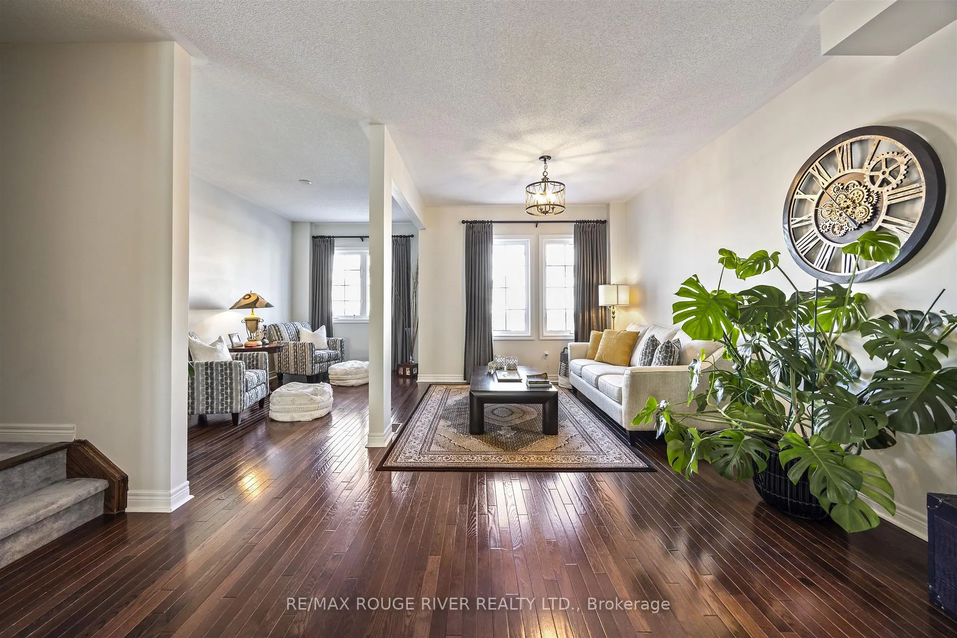 Photo 6 of 1721 Carousel Drive, Pickering, Duffin Heights — HOMEH