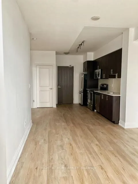 Photo 15 of 7171 Yonge Street, Markham, Thornhill — HOMEH