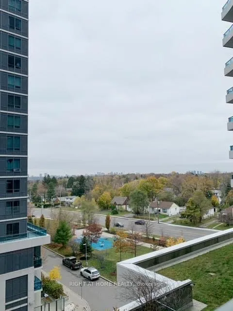 Photo 24 of 7171 Yonge Street, Markham, Thornhill — HOMEH
