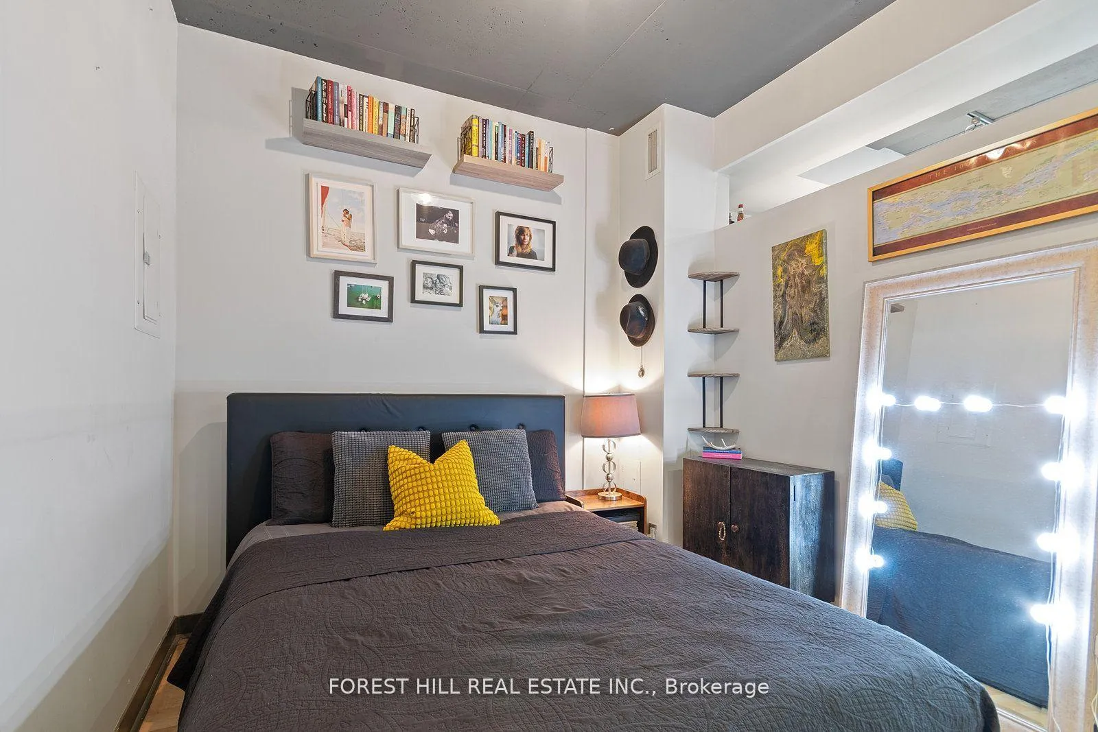 Photo 12 of Unit 406, 127 Queen Street E, Toronto, Church-Yonge Corridor — HOMEH
