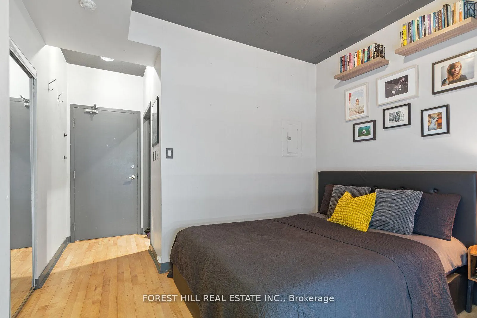 Photo 13 of Unit 406, 127 Queen Street E, Toronto, Church-Yonge Corridor — HOMEH