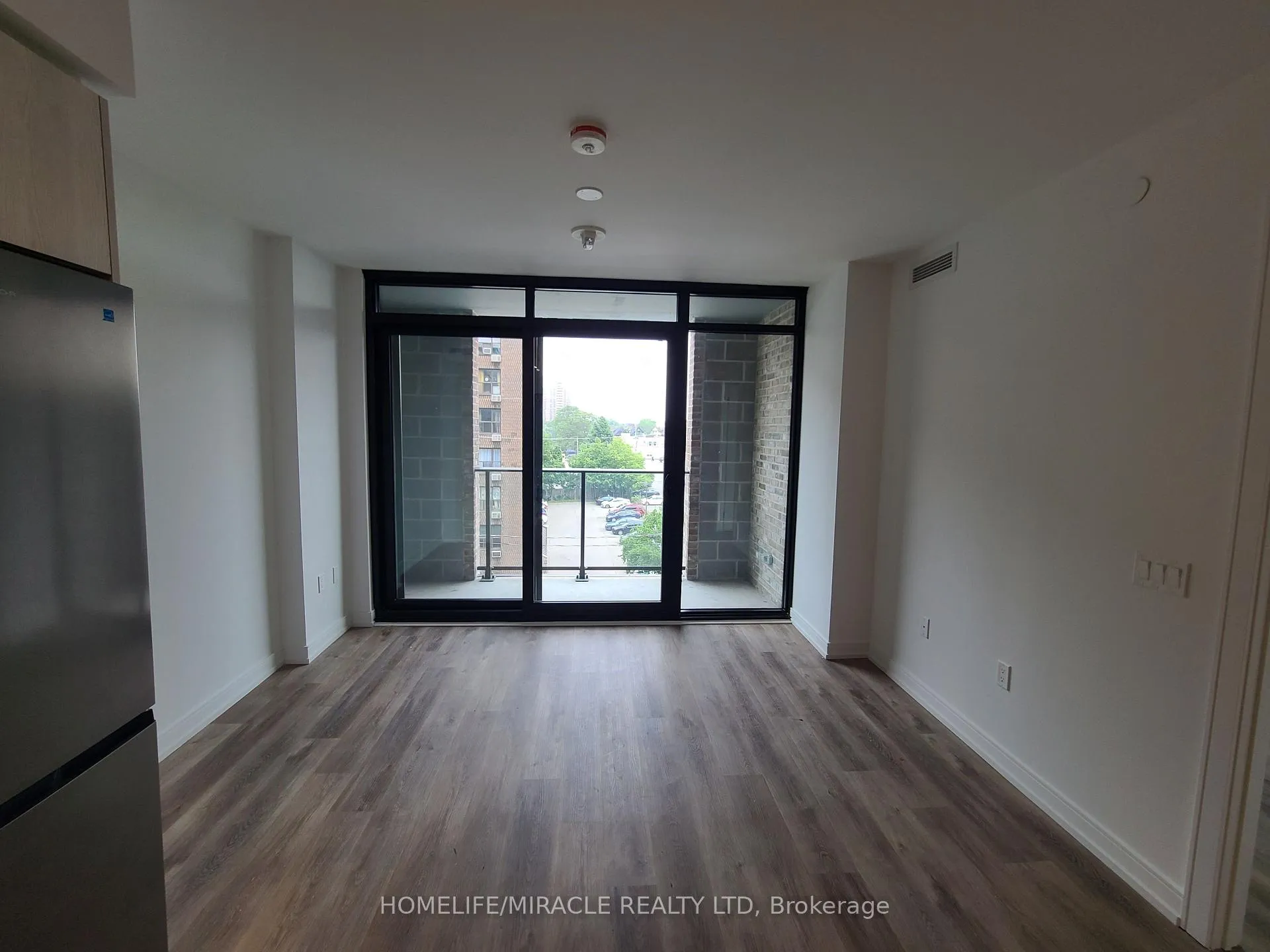 Photo 5 of Unit 427, 1 Jarvis Street, Hamilton, Beasley — HOMEH