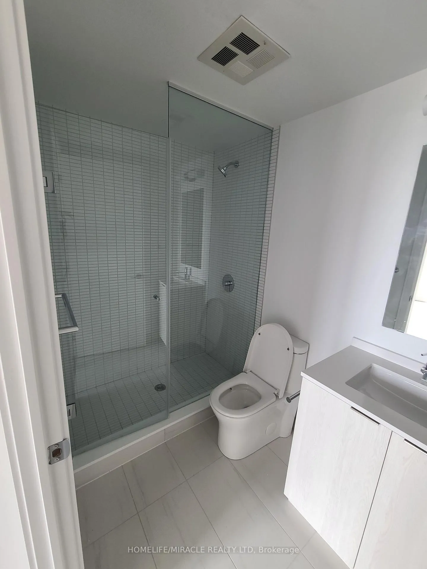 Photo 8 of Unit 427, 1 Jarvis Street, Hamilton, Beasley — HOMEH