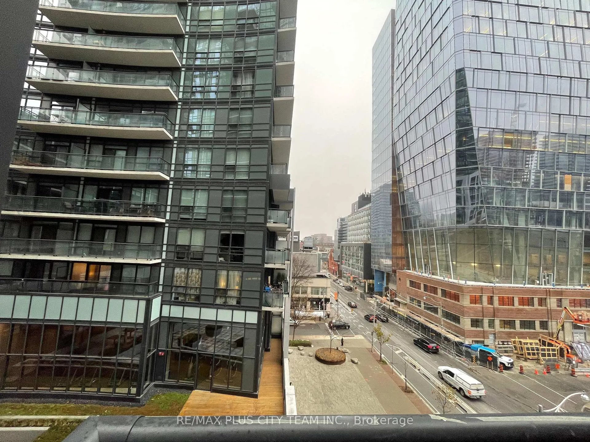 Photo 18 of Unit 720, 460 Adelaide Street, Toronto, Moss Park — HOMEH