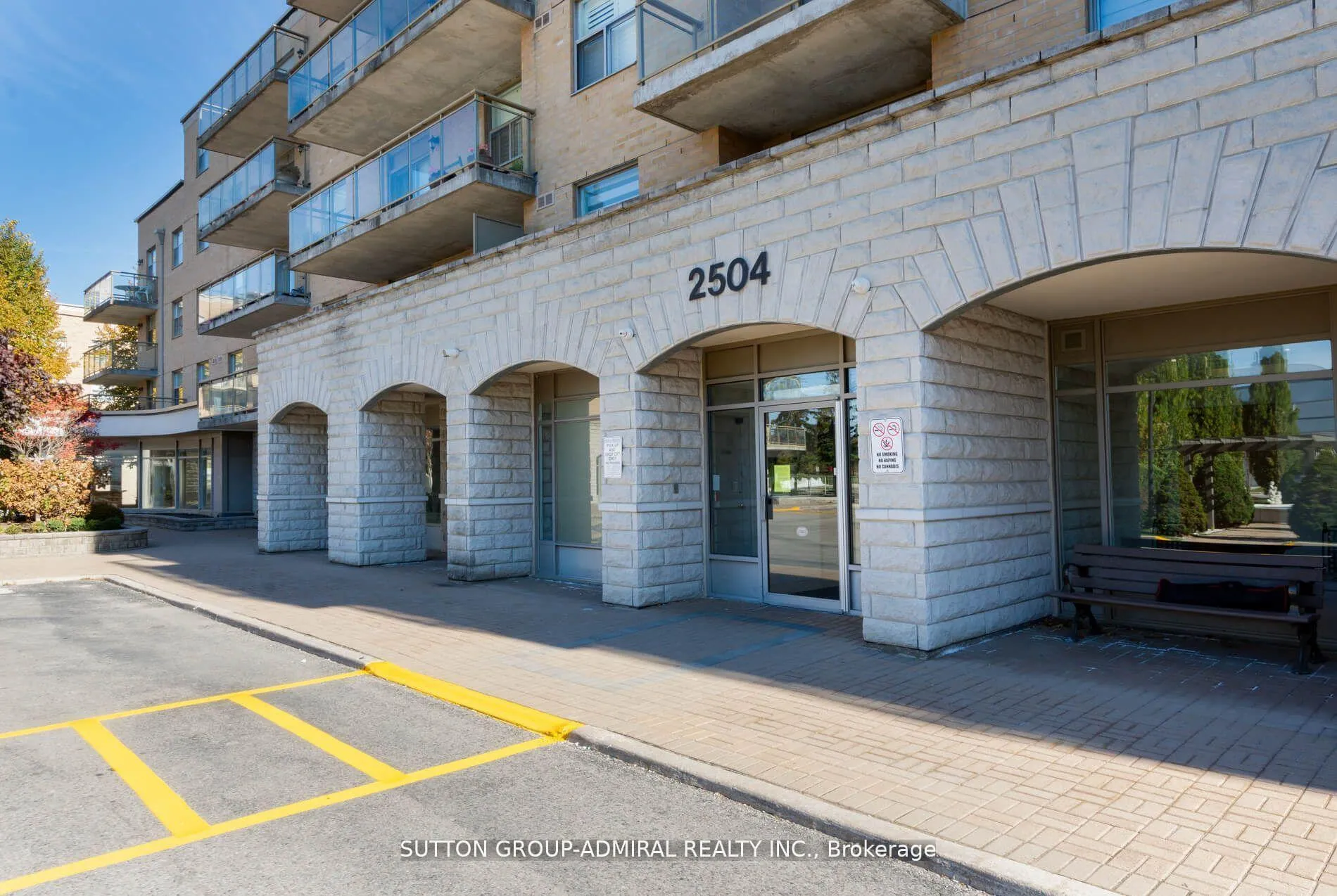 Photo 1 of Unit 509, 2504 Rutherford Road, Vaughan, Maple — HOMEH