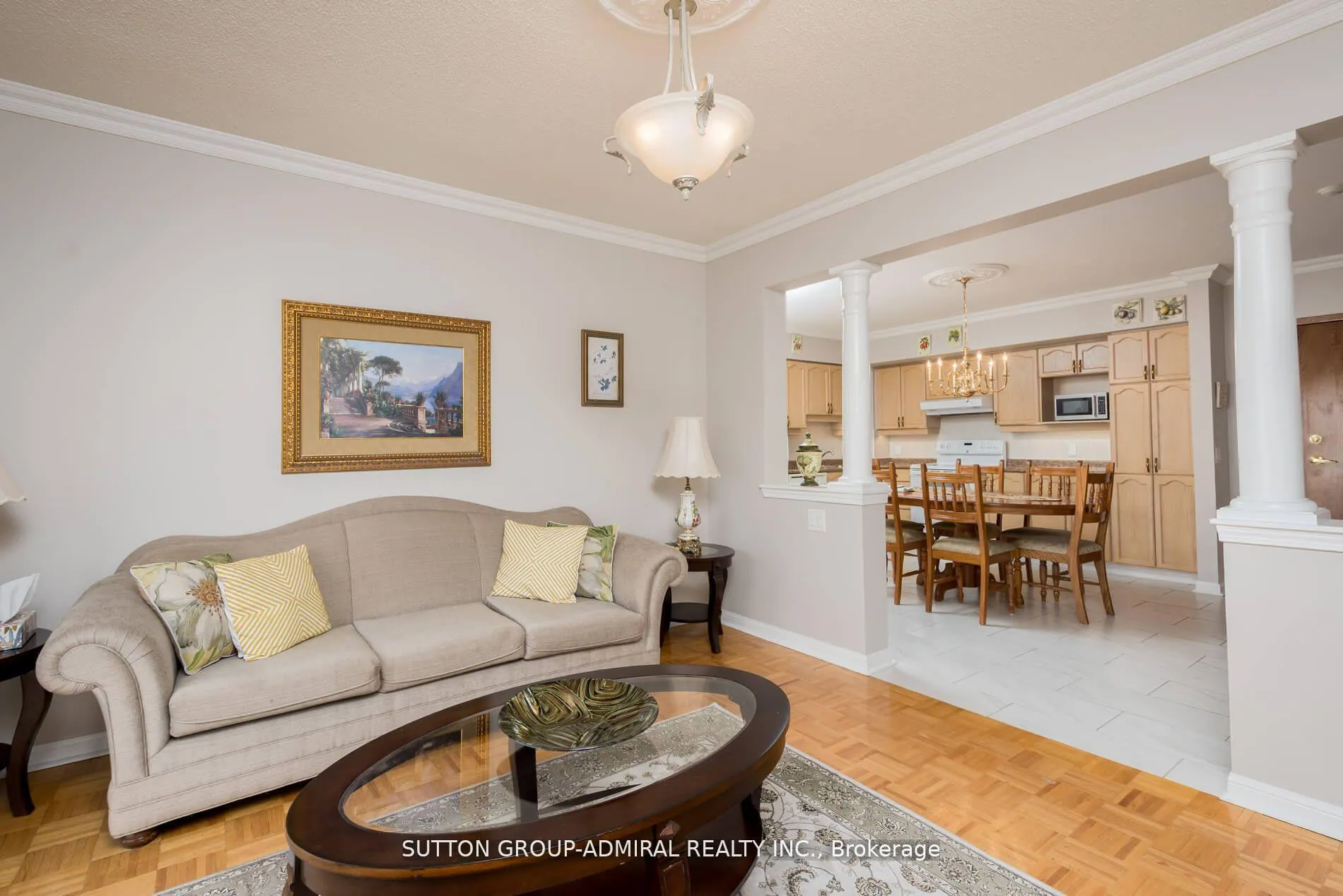 Photo 7 of Unit 509, 2504 Rutherford Road, Vaughan, Maple — HOMEH